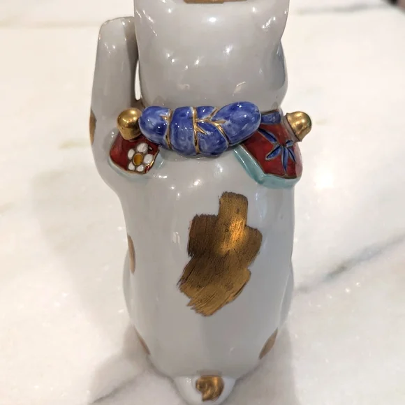 Vintage Kutani Menecki-neko porcelain cat - Picture 5 of 7